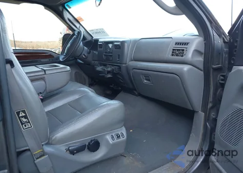 2003 Ford F-250 Lariat/Xl/Xlt z USA, uszkodzony, nr VIN 1FTNW20F23EA76220